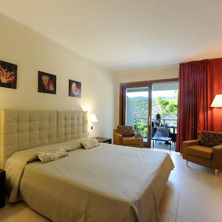 Pugnochiuso Del Faro 4* Vieste