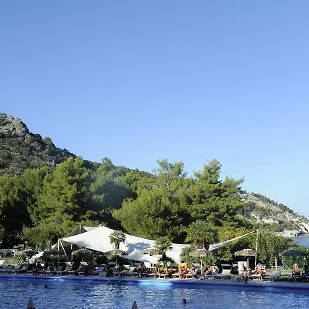Hotel Pugnochiuso Del Faro 4*